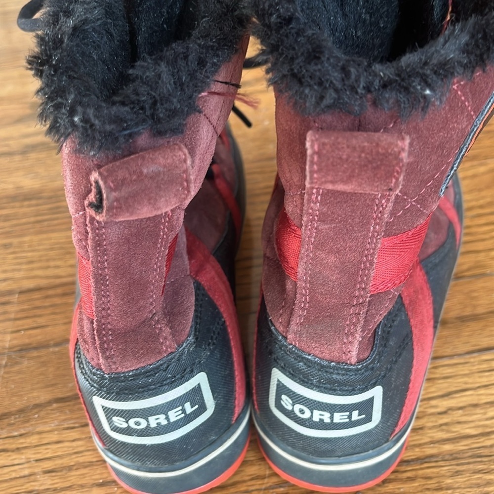 Sorel Boots Size 7.5 - Picture 6 of 9